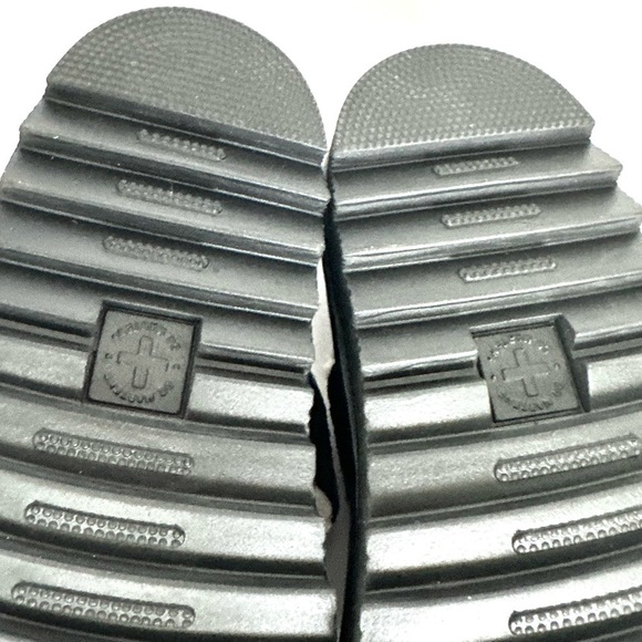 NWT Dr. Martens Myles black leather two-buckle sandals slide fur fleece NIB sz 6 - Picture 15 of 15